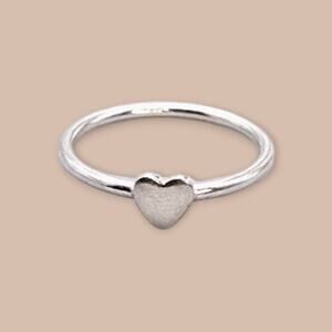 Heart Ring Sterling Silver 925  – Minimalist Dainty Design – Size 6.25